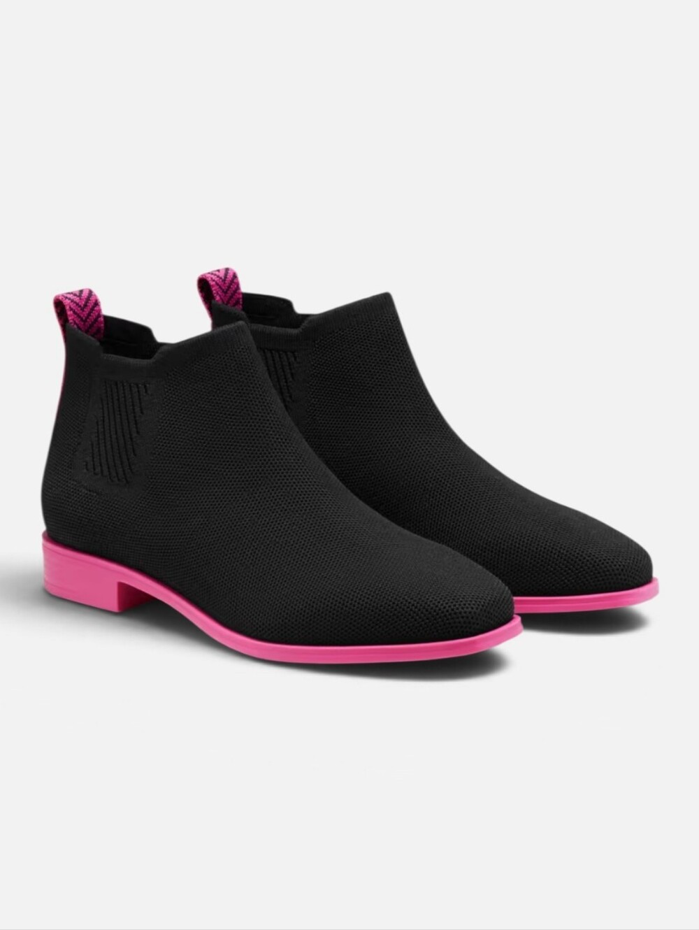 Vivaia Ryan Pro Square-Toe Water-Repellent Ankle Boots Black-Pitaya Water Rpt